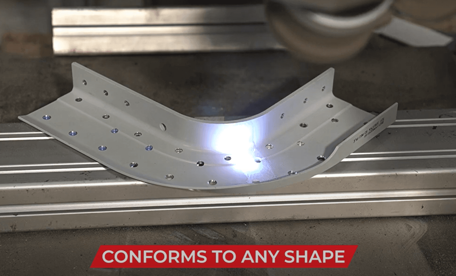 Laser Cleaning Composite Materials: Power Limits for CFRP and Fiberglass